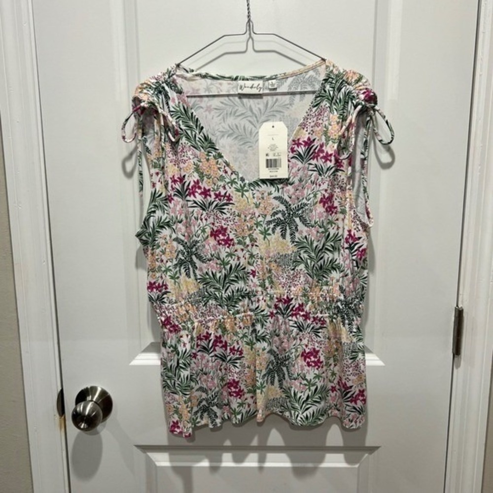 Wonderly Womens Sleeveless Top Smocked Waist Floral White Size L NWT